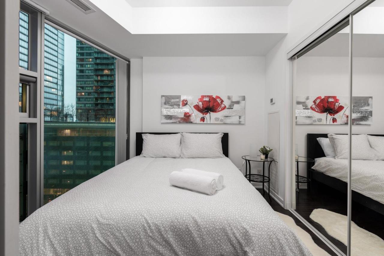 The York Boutique Suites Toronto Exteriér fotografie